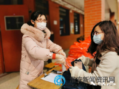 淮安50万中小学生喜领新书